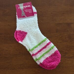 Carnival Ladies Super Soft Slipper Socks